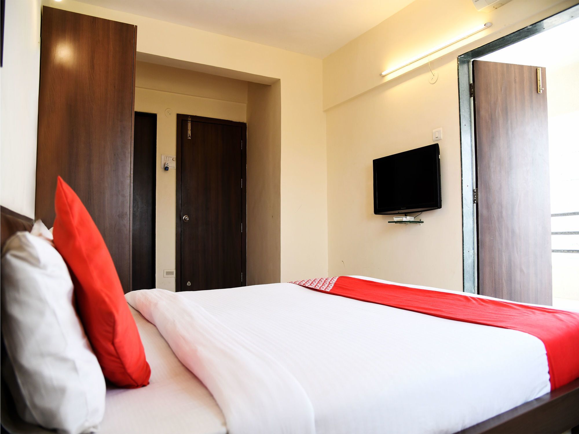 Fabhotel Ornate Pimpri-Chinchwad Экстерьер фото